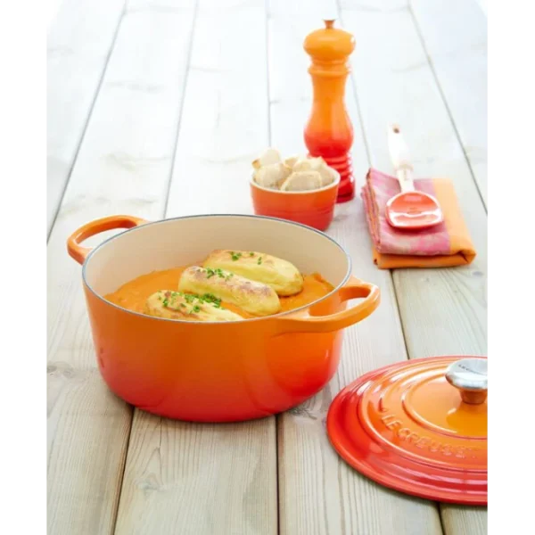 Cocotte en Fonte Ronde 20 cm Volcanique Le Creuset Signature prix le plus bas 7