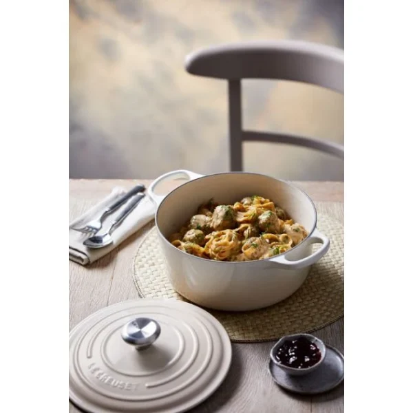 Boutique Cocotte en fonte Ronde 24 cm Meringue Signature Le Creuset 6