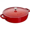 Authentic Original licence Sauteuse en Fonte Chistera 24 cm Rouge Cerise Staub 26